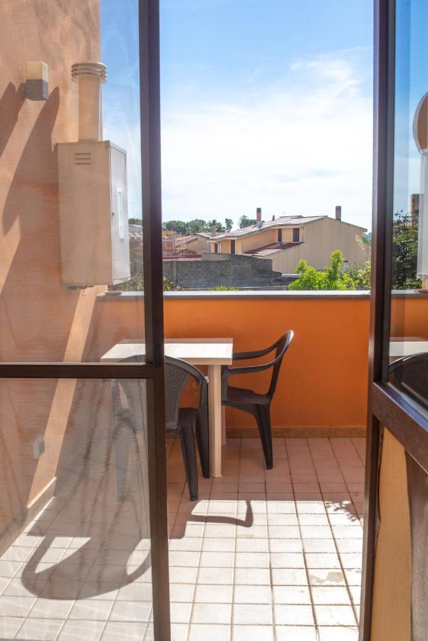 West Sardinia Apartments Càbras المظهر الخارجي الصورة